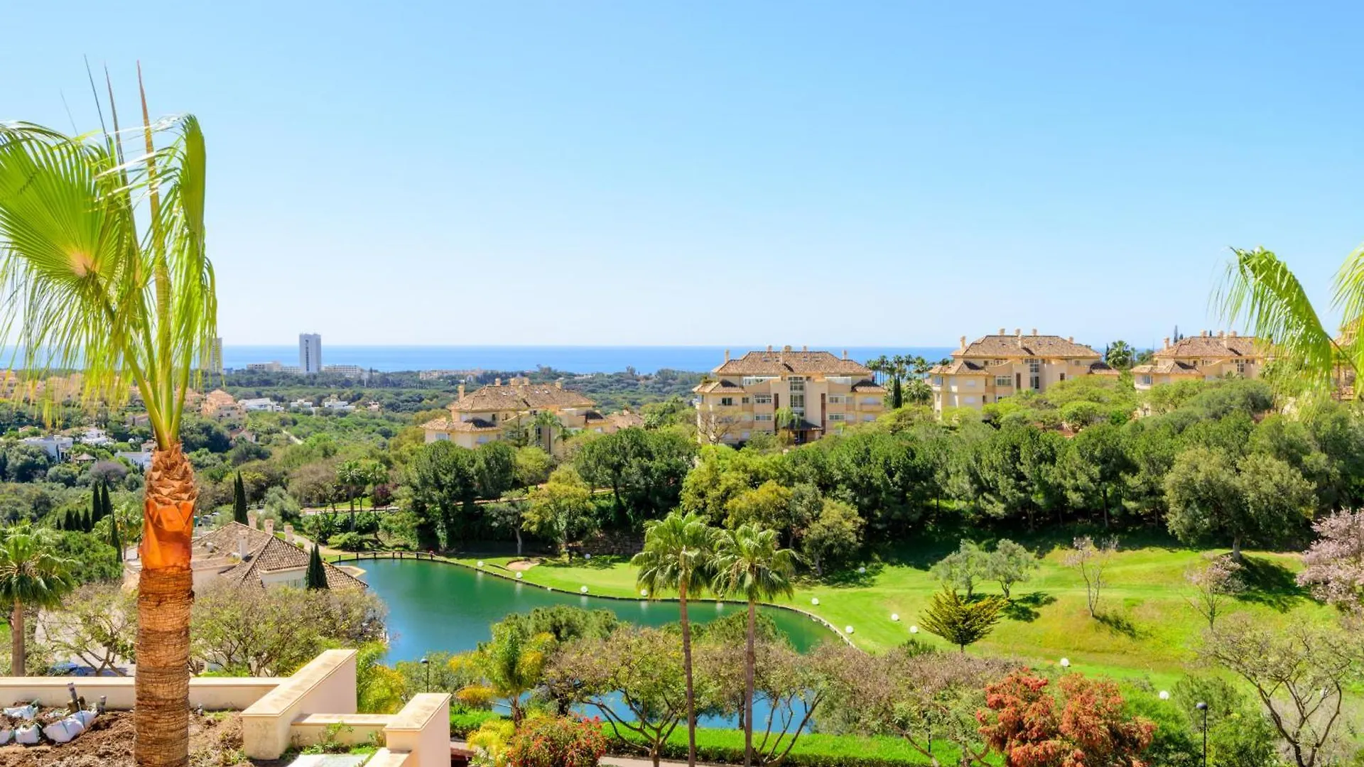 Apartament Elviria Hills Penthouse - Idyllic Golf & Sea View Oasis In Marbella